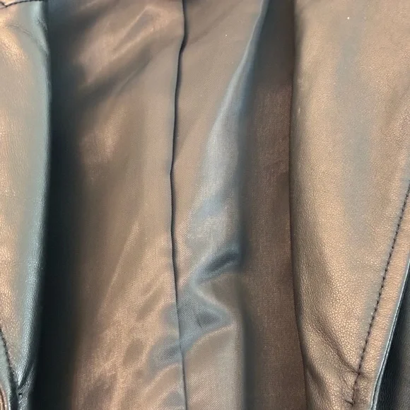 Alfani Sleek Black Women’s Medium Leather Jacket - Picture 8 of 8
